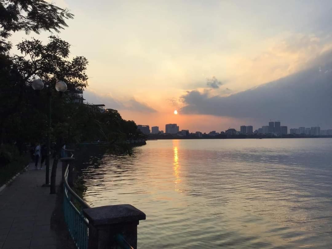 Best Price Ho Guom Apartments For Long Stay Hanoi Luaran gambar