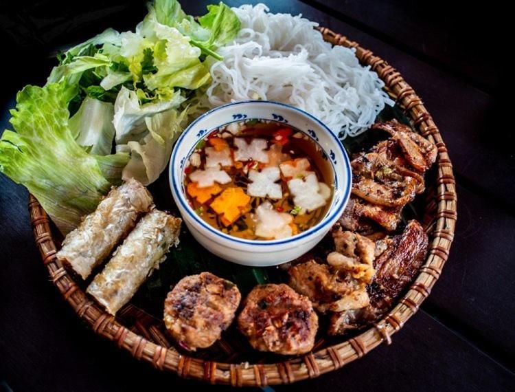 Best Price Ho Guom Apartments For Long Stay Hanoi Luaran gambar