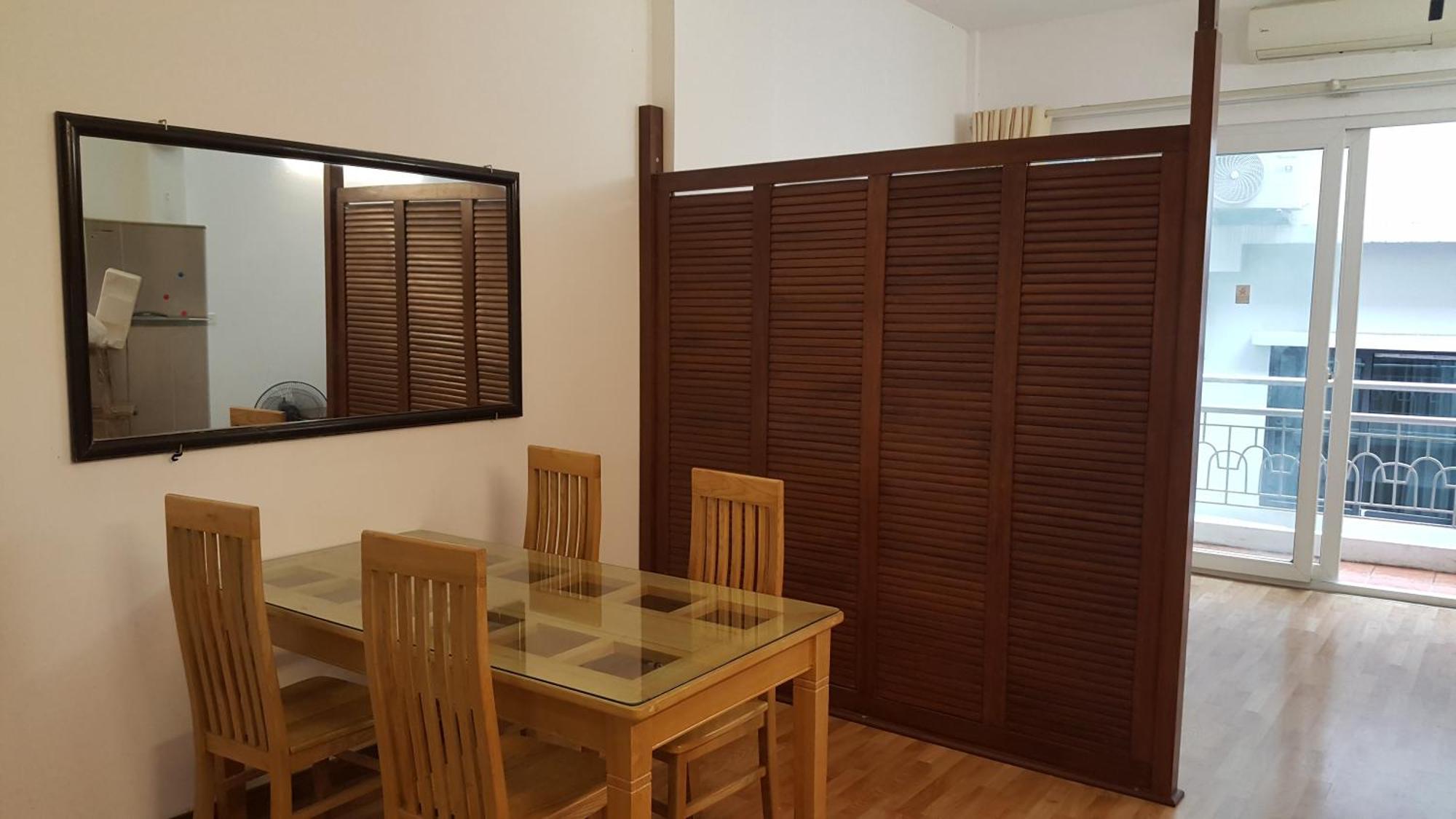 Best Price Ho Guom Apartments For Long Stay Hanoi Bilik gambar