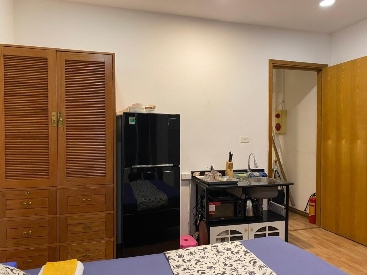 Best Price Ho Guom Apartments For Long Stay Hanoi Luaran gambar